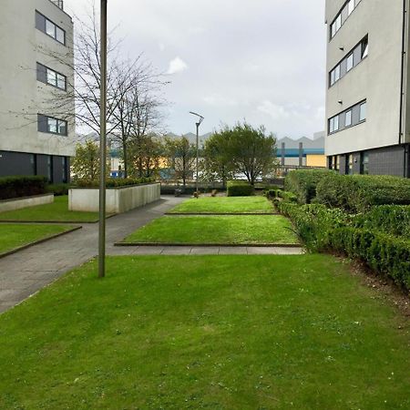 River Clyde West End Apartment - 2 Bedrooms Glasgow Extérieur photo